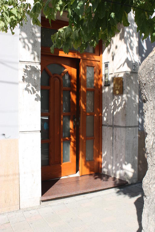 Stephen Center B&B Tirana Extérieur photo